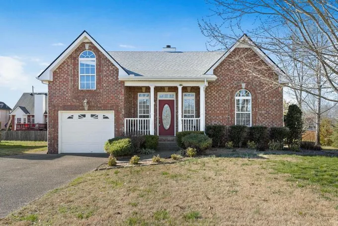 7009 INDIAN RIDGE BLVD, White House, TN 37188 Single Family Residence For Sale  MLS# 2619630