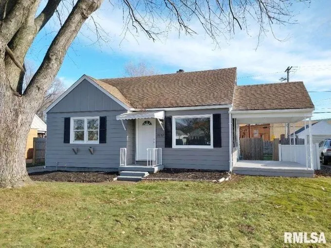 3237 W SHOFF Circle, Peoria, IL 61604  615095277 for Sale