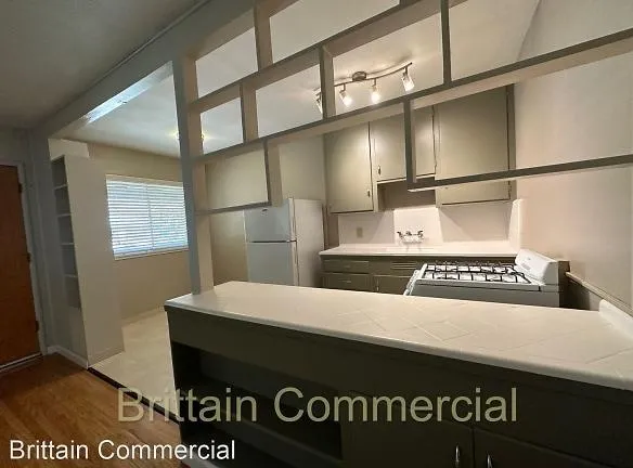 2508 L St - Sacramento, CA 95816 - Home For Rent