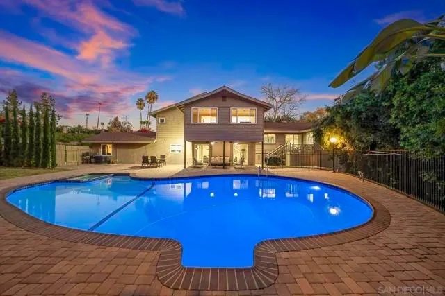 11621 Vernette Ct, El Cajon CA 92020 for Sale