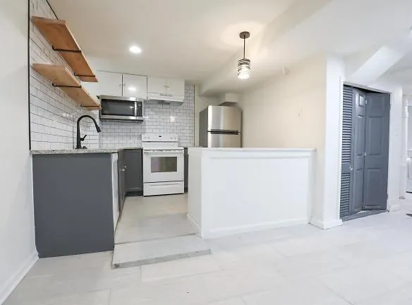 3004 Marcy St unit 1 - Omaha, NE 68105 - Home For Rent