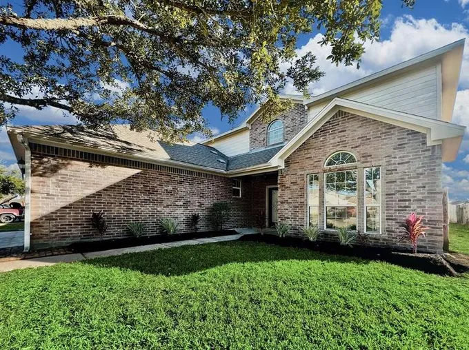 7905 W Red Oak Ln, Texas City, TX 77591 - MLS 42239939 for Sale