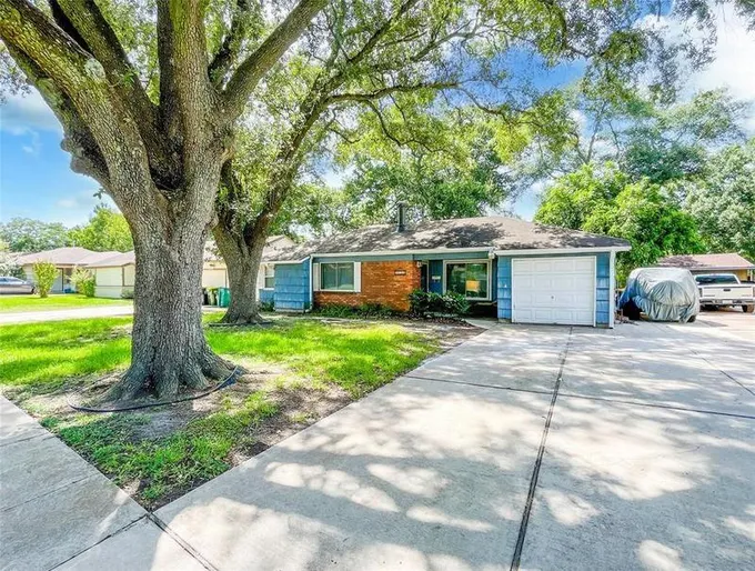 1614 San Jacinto Drive, Pasadena, TX 77502 for Sale