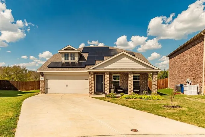 2110 Penn St, Farmersville, TX 75442 for Sale