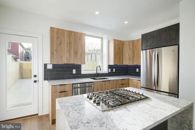 1014 South Cleveland Street, Philadelphia, PA 19146 for Rent
