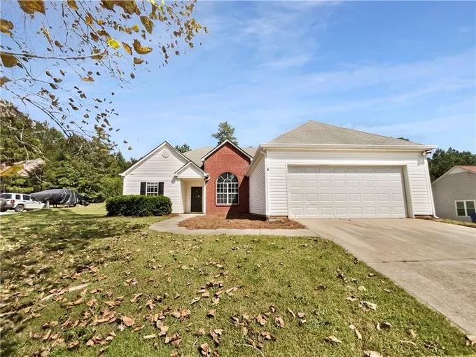 4440 Brookridge Drive, Loganville, GA 30052 for Sale