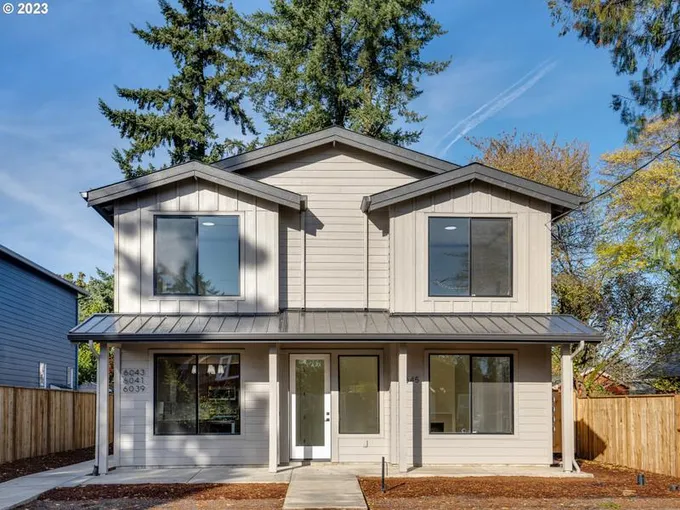 6045 SE Lambert ST, Portland OR 97206 for Sale
