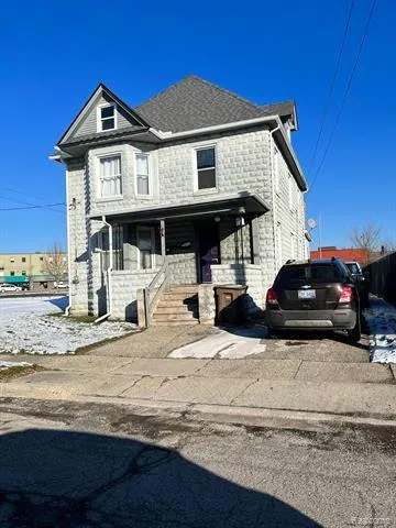64 PINE ST, Pontiac, MI 48342 Single Family Residence For Sale  MLS# 20230101427
