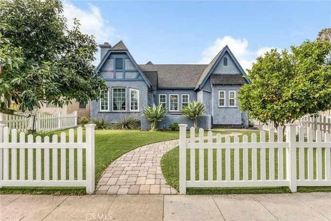 Burbank, Los Angeles County, CA House for sale Property ID: 418705649