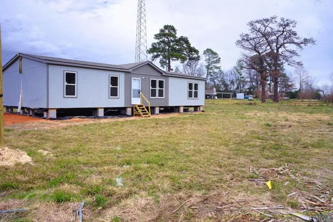 1235 S MARKET ST, Carthage, TX 75633 Manufactured Home For Sale  MLS# 20237404