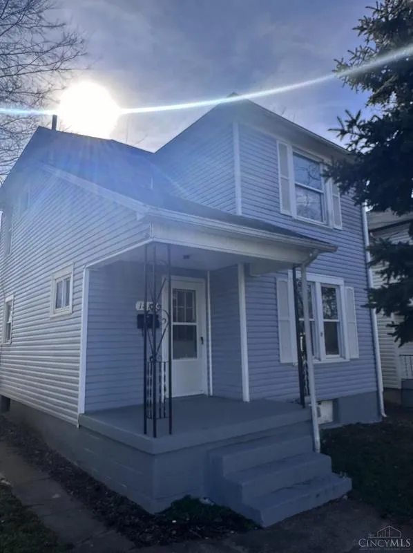 1818 Clarendon Ave, Middletown, OH 45042 - MLS 1795970 for Sale