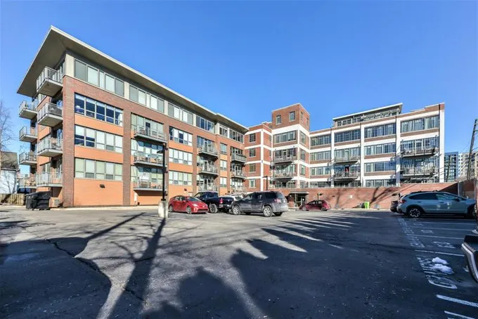 315 2ND ST APT 411, Ann Arbor, MI 48103 Condominium For Sale  MLS# 24007104