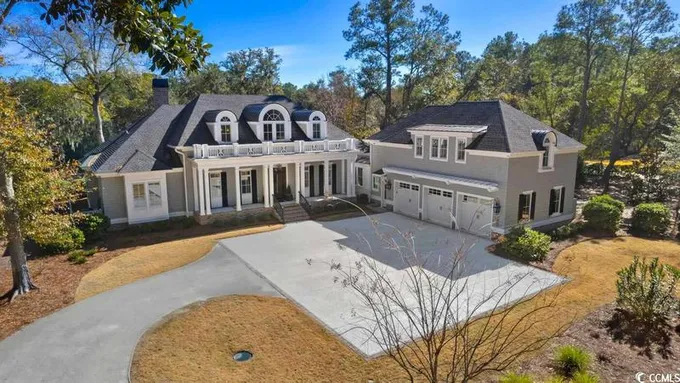 312 Old Carriage Loop, Georgetown, SC 29440  621114554 for Sale