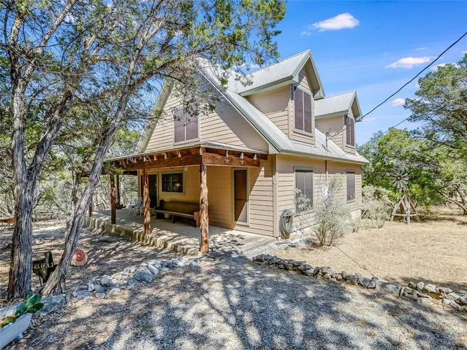 460 Deer Crossing Ln, Wimberley, TX 78676 for Sale