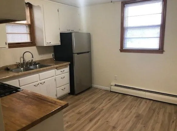 601 79th Ave NE - Spring Lake Park, MN 55432 - Home For Rent