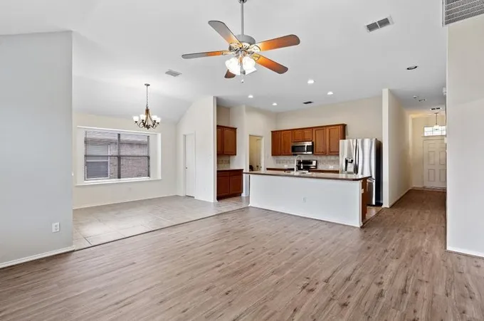 2035 Brook Meadow Dr, Forney, TX 75126 - MLS 20487765 for Sale