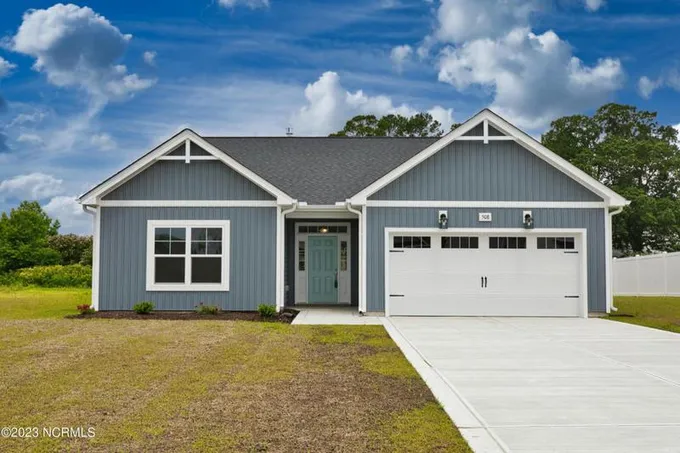107 SEA BREEZE CT, Sneads Ferry, NC 28460 Single Family Residence For Sale  MLS# 100424719