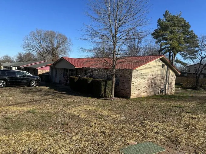 1113 S Muskogee Avenue, Russellville, AR 72801  615139525 for Sale