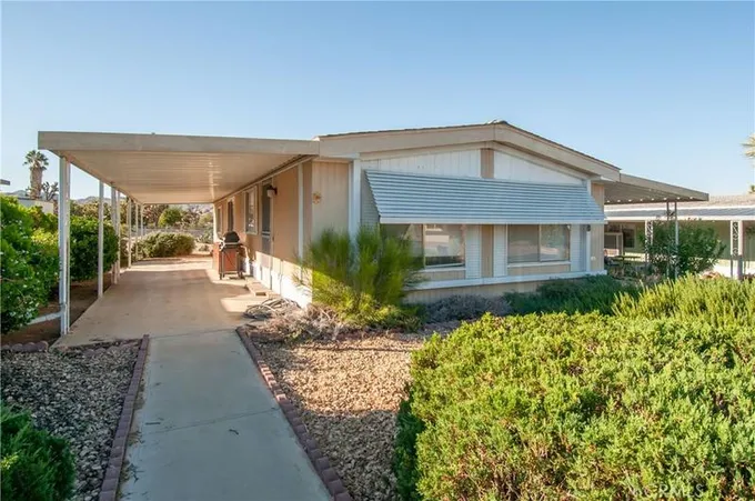 7501 Palm Avenue, Unit 108, Yucca Valley, CA 92284 for Sale