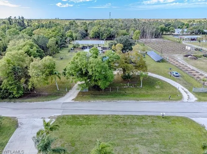 13324 Pinto Ln, Fort Myers, FL 33912 - MLS 224009530 for Sale