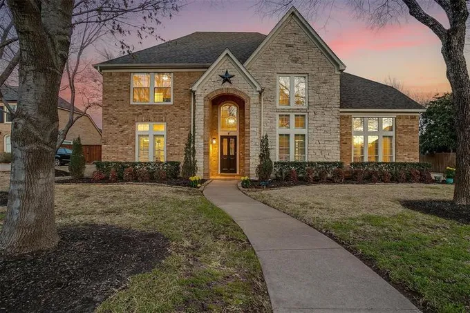 105 Starling Ct, Southlake, TX 76092 for Sale