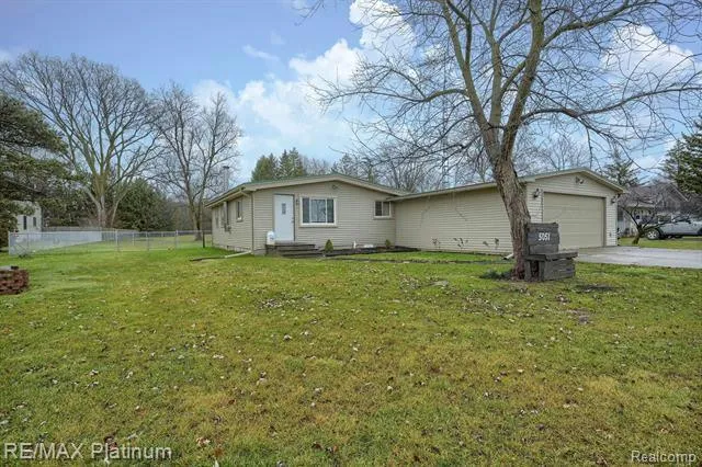 5051 NICHOLS RD, Swartz Creek, MI 48473 Single Family Residence For Sale  MLS# 20230105819