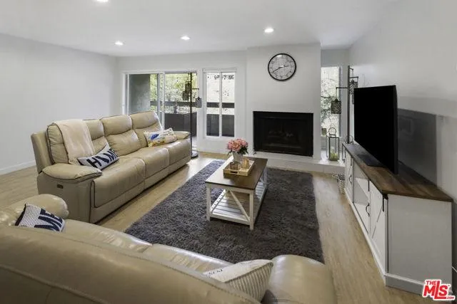 1888 Greenfield 201, Los Angeles CA 90025 for Sale