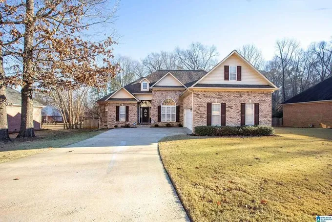 304 WOODRIDGE TRAIL, OXFORD, AL 36203  623717505 for Sale