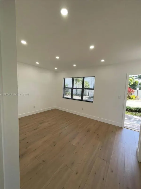 6667 MILLER DR # 37, South Miami, FL 33155 Condo/Townhouse For Sale  MLS# A11526045 for Rent