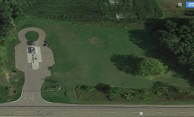 177 M 89 Hwy, Plainwell, MI 49080 - MLS 24001403 for Sale