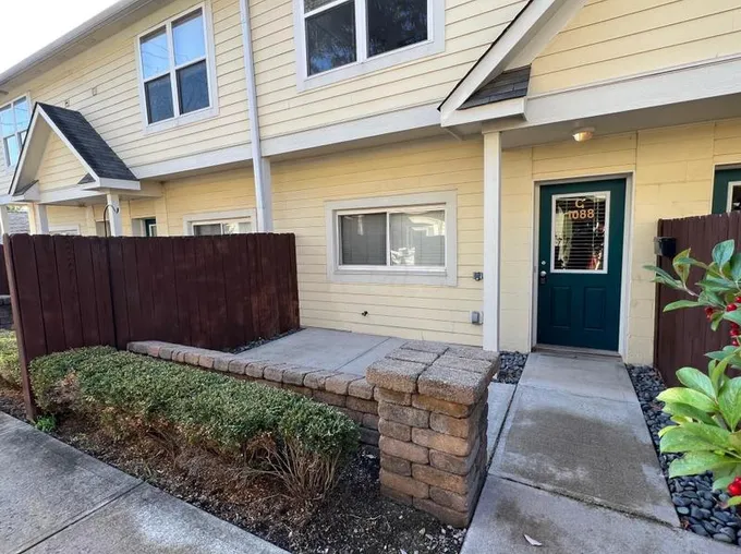 1088 Perry St #C, Columbus, OH 43201 - MLS 223034133 for Sale