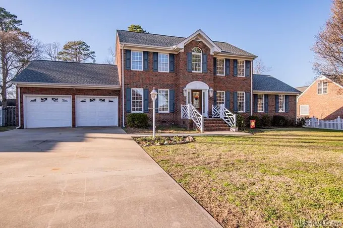 303 Hunting Ridge Rd, Roanoke Rapids, NC 27870  MLS# 131951 for Sale