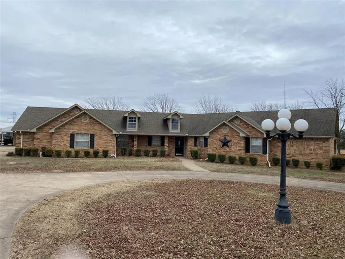 410 NE 46th Street, Paris, TX 75462 for Sale