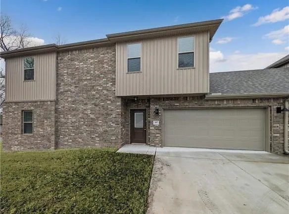 197 E 2nd St - Centerton, AR 72719 - Home For Rent