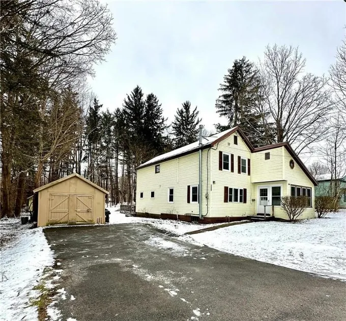 3949 COUNTY ROUTE 45, Oswego, NY 13126 Single Family Residence For Sale  MLS# R1519052