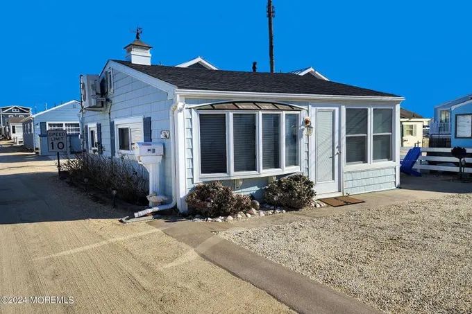 Lavallette, Ocean County, NJ House for sale Property ID: 418845743