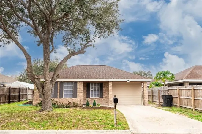 4009 Yucca Avenue, Mc Allen, TX 78504 for Sale