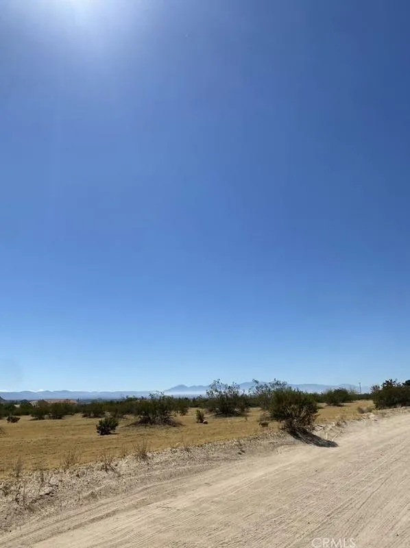 0 Cahuilla, Apple Valley, CA 92308 - MLS HD23174414 for Sale