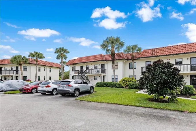 4366 27th Court Southwest, Unit 102, Naples, FL 34116 for Sale