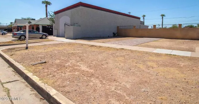 114 N 9th Ave, Phoenix, AZ 85007 - MLS 6607604 for Sale