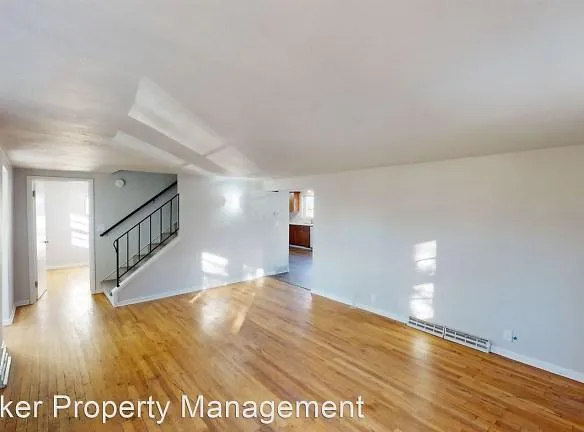 206 S Franklin Ave. - Ames, IA 50014 - Home For Rent