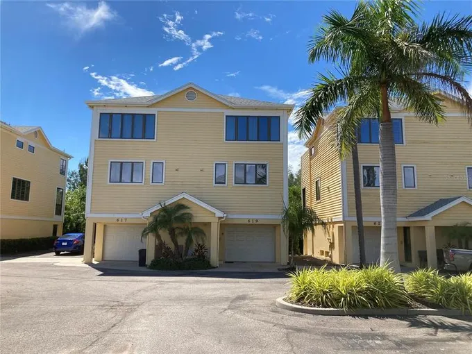 619 Cedars Ct, LONGBOAT KEY, FL 34228  MLS# A4584103 for Sale