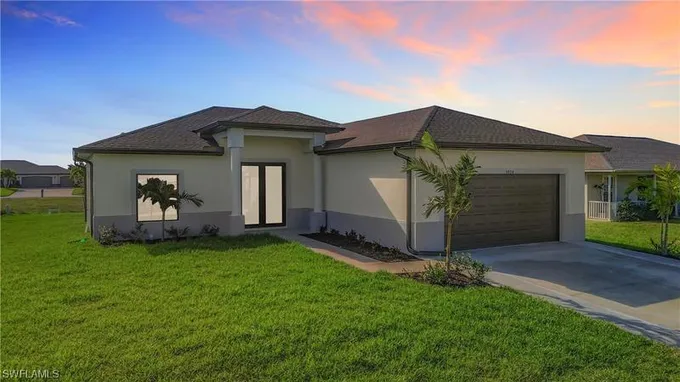 1024 Northwest 9th Terrace, Cape Coral, FL 33993 for Sale