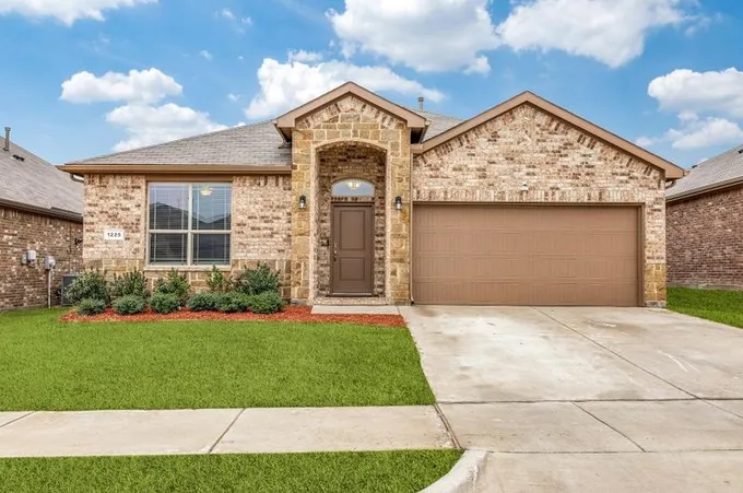 1225 Bosque Ln, Weatherford, TX 76087 - MLS 20509622 for Sale