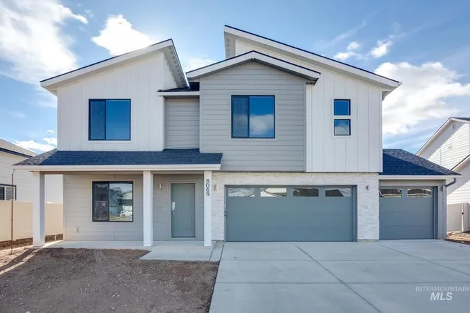 8069 East Sunray Drive, Nampa, ID 83687 for Sale