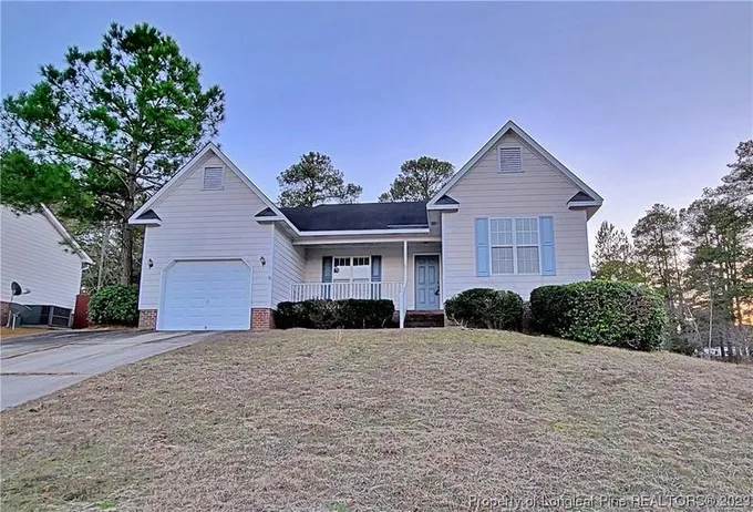 504 Standingstone Drive, Fayetteville, NC 28311 for Sale