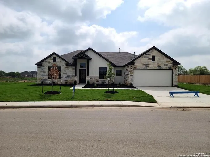 5208 Kody Creek, San Antonio, TX 78263 for Sale