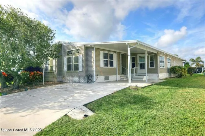 7668 KYAK CT # 21, Micco, FL 32976 Manufactured Home For Sale  MLS# 981803