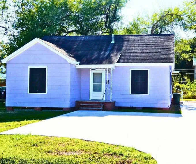 5280 E PARKWAY DR, Beaumont, TX 77705 Single Family Residence For Sale  MLS# 244450