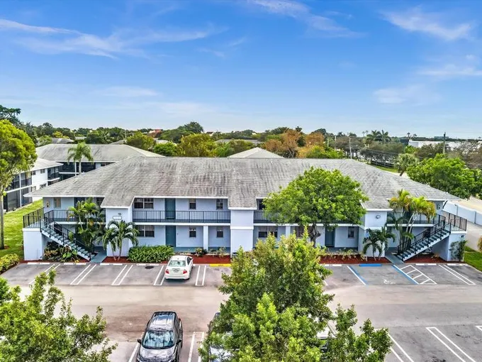 905 Southridge Road, Unit 203B, Delray Beach, FL 33444 for Rent